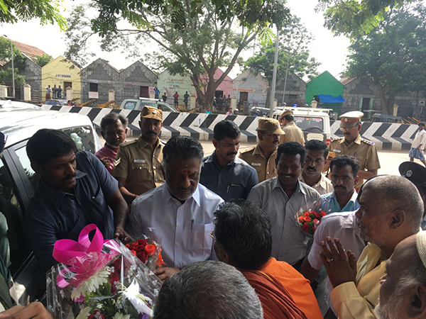 Inspection at Koyambedu Wholesale Market Complex by Hon'ble Deputy Chief Minister and Chairman of C.M.D.A