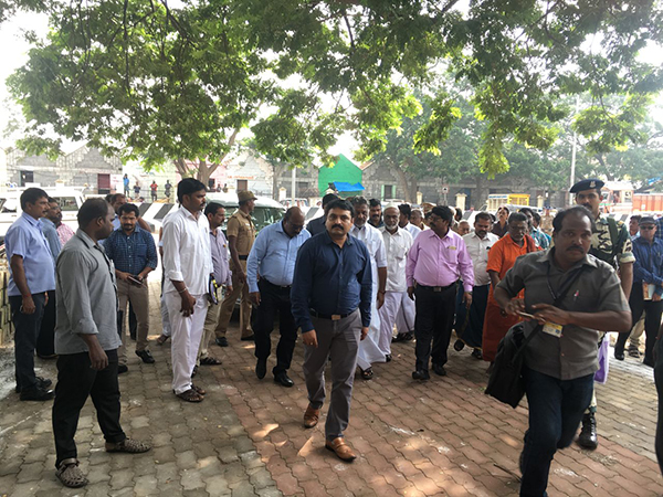 Inspection at Koyambedu Wholesale Market Complex by Hon'ble Deputy Chief Minister and Chairman of C.M.D.A